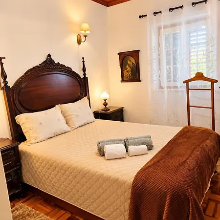 Casa de Férias Casa Da Avó Bi *